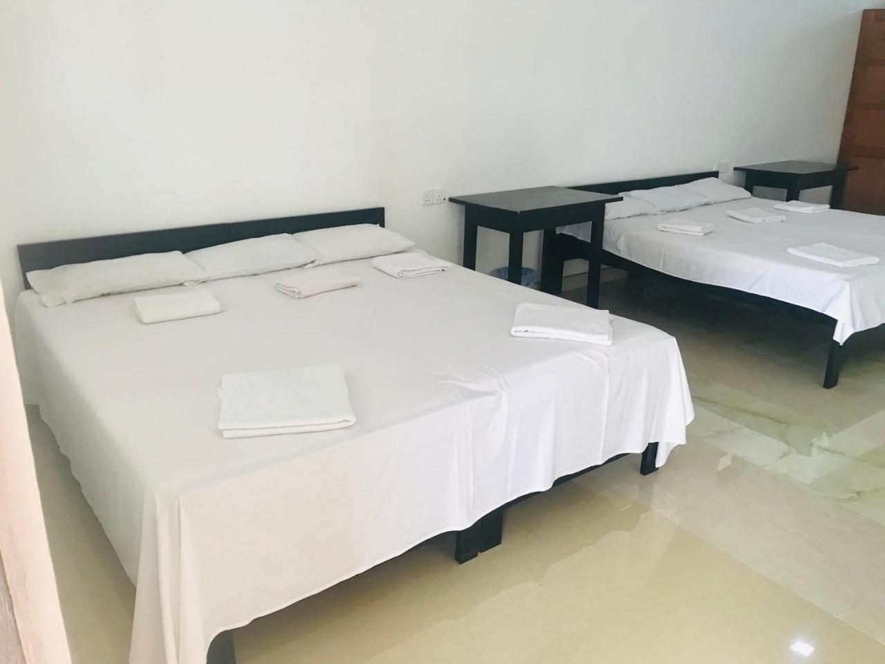 Anoleth Hotel Kalpitiya Exterior photo