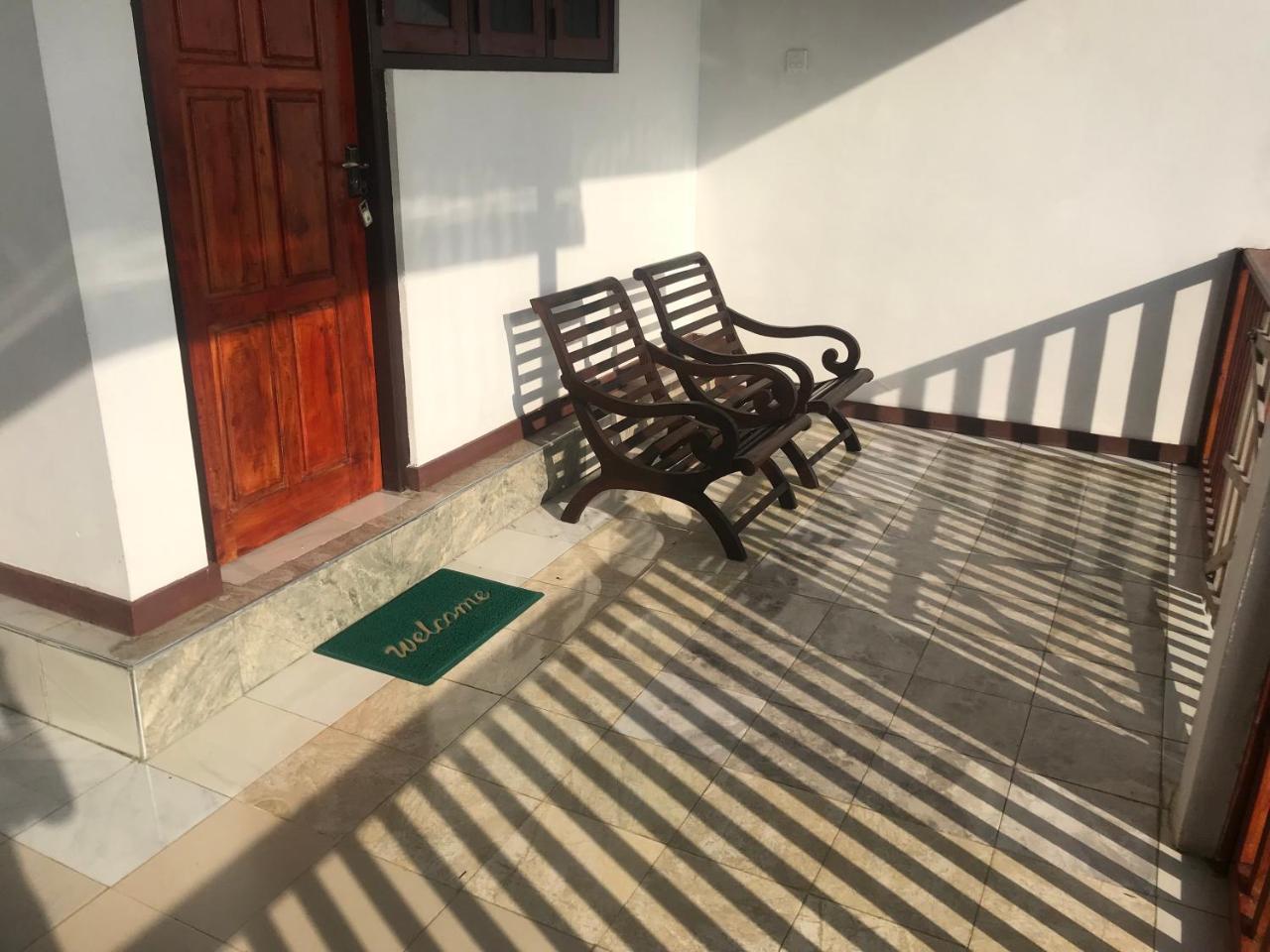Anoleth Hotel Kalpitiya Exterior photo