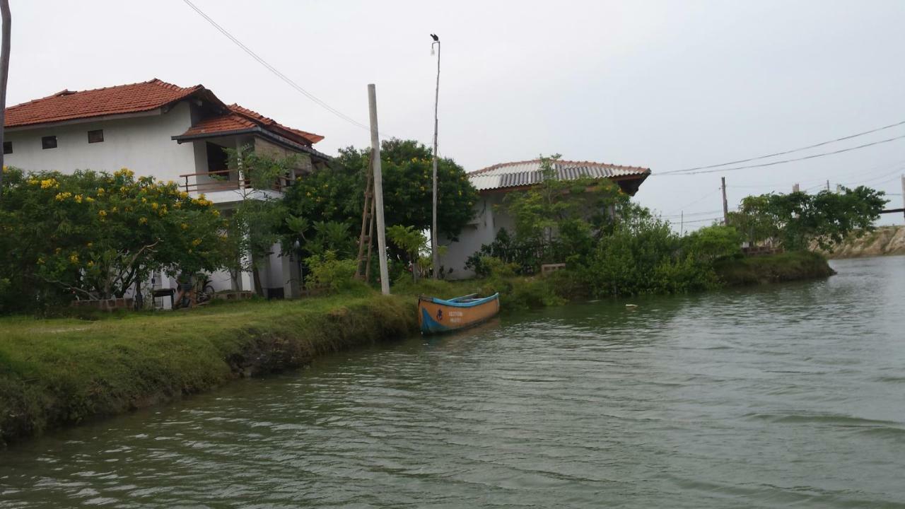 Anoleth Hotel Kalpitiya Exterior photo